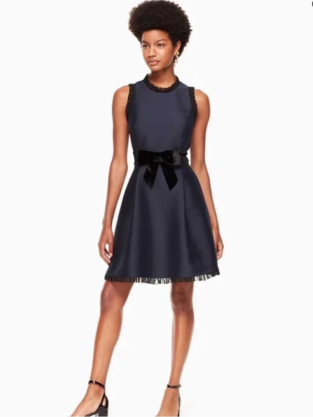 Kate Spade Velvet Bow Fit and Flare Dress
Navy - Size 6